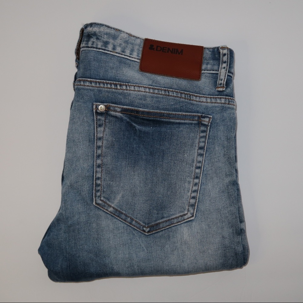 H&M Acid Wash Denim Knee Ripped Skinny Jeans